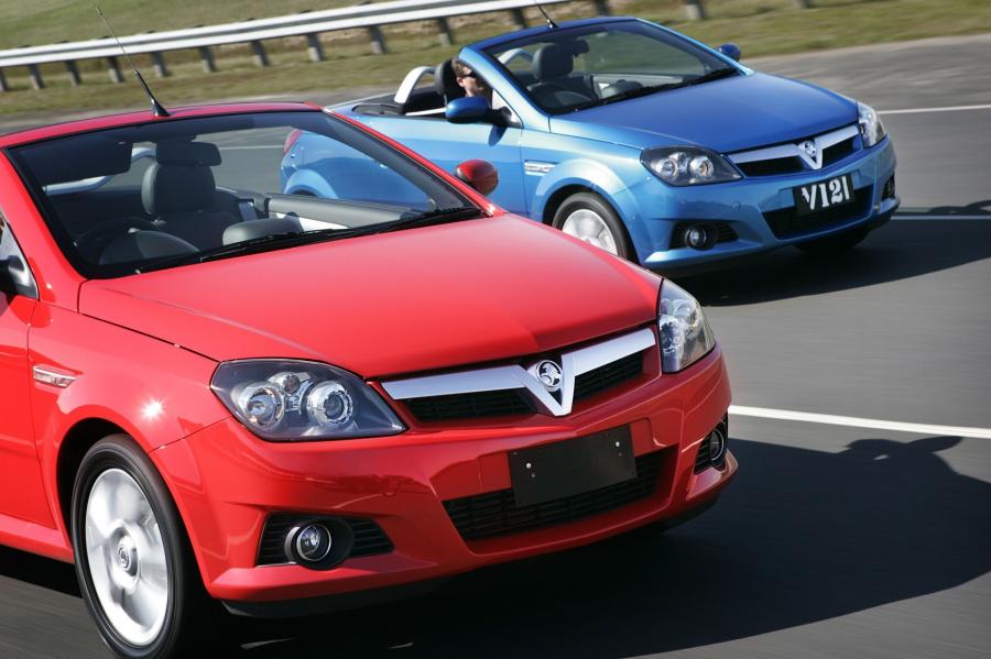  Holden Tigra 2005 года  (фото 28 из 62)